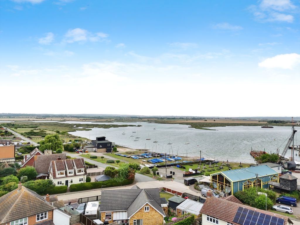 Property photo 2 of 27 52525E4d-0250724113236_0092_d-Dji_20250724113236_0