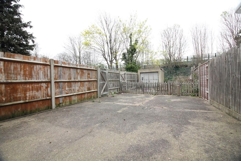 Property photo 1 of 11 Ed850Cb5-3097-488E-Bacc-0Bb4DC848E12.Jpeg