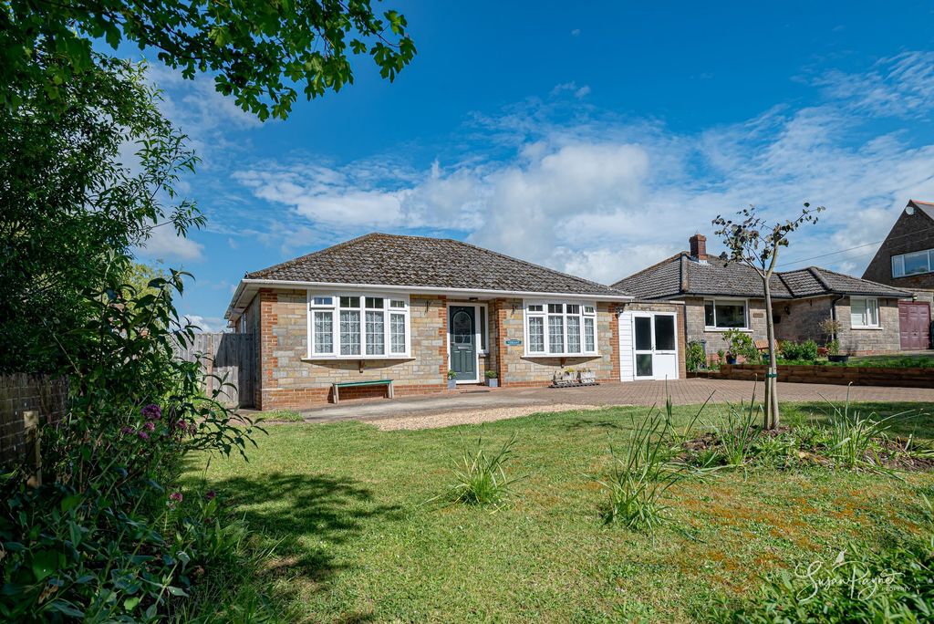 Property photo 1 of 42 Versant