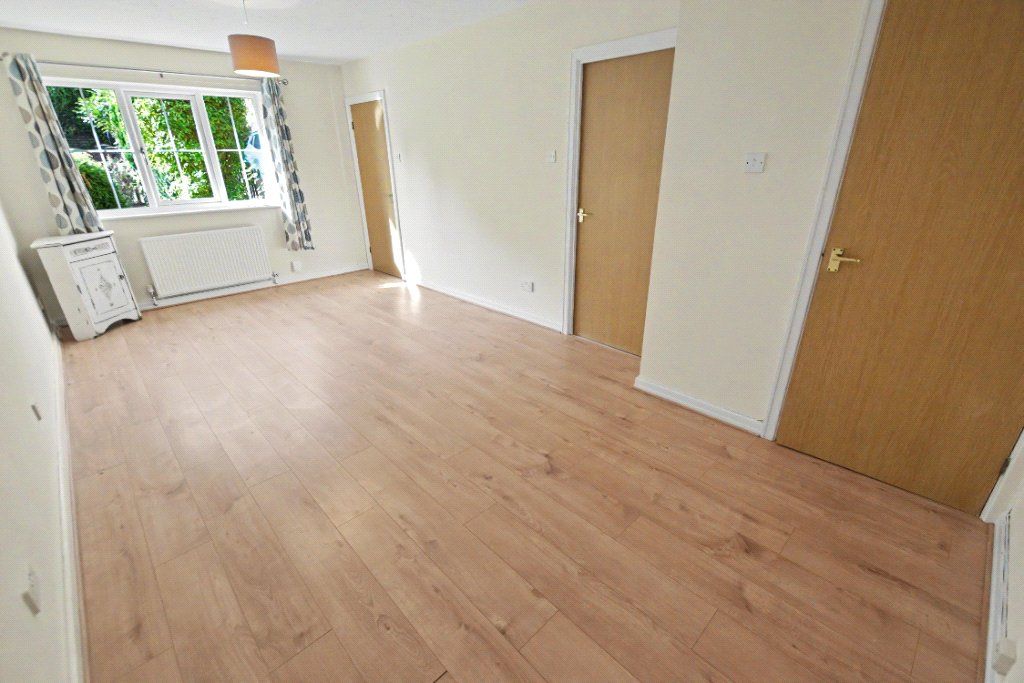 Property photo 2 of 16 Picture No. 22