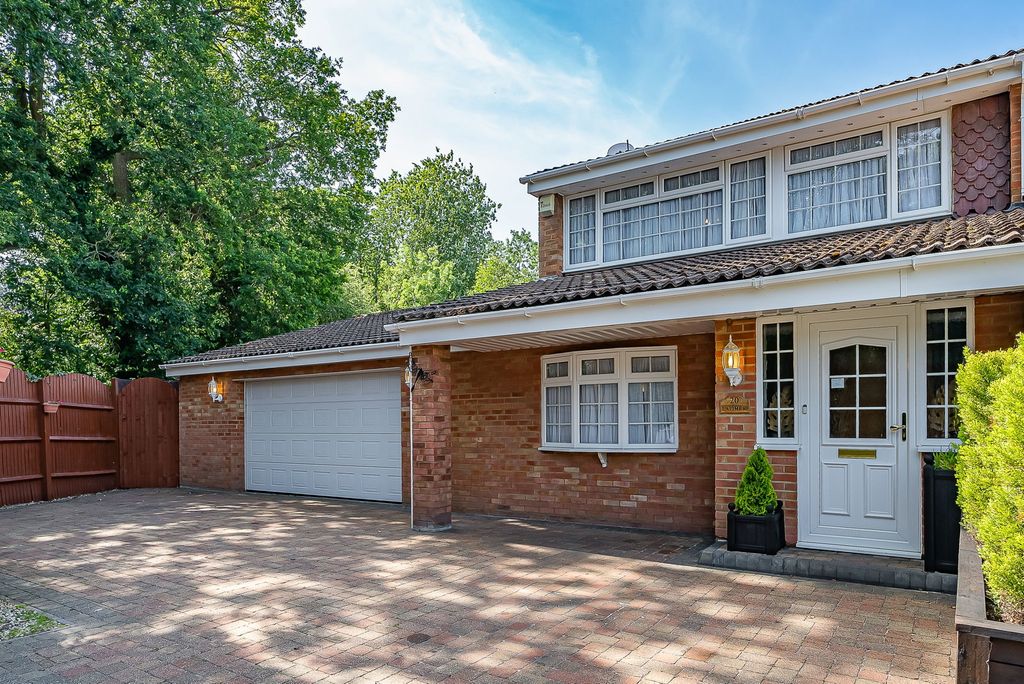 Property photo 1 of 30