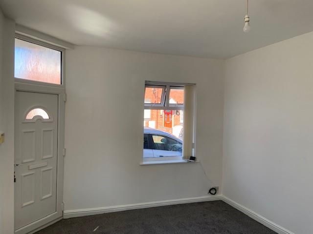Property photo 3 of 14 West St 3.Jpg