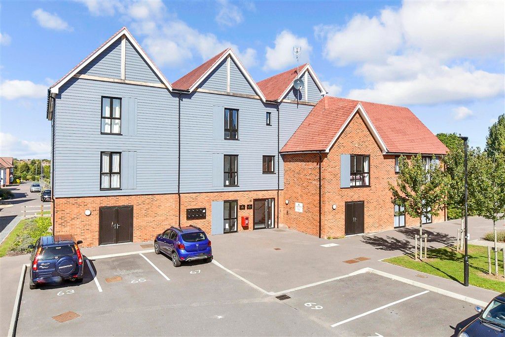 Property photo 2 of 14 Front External (Web)