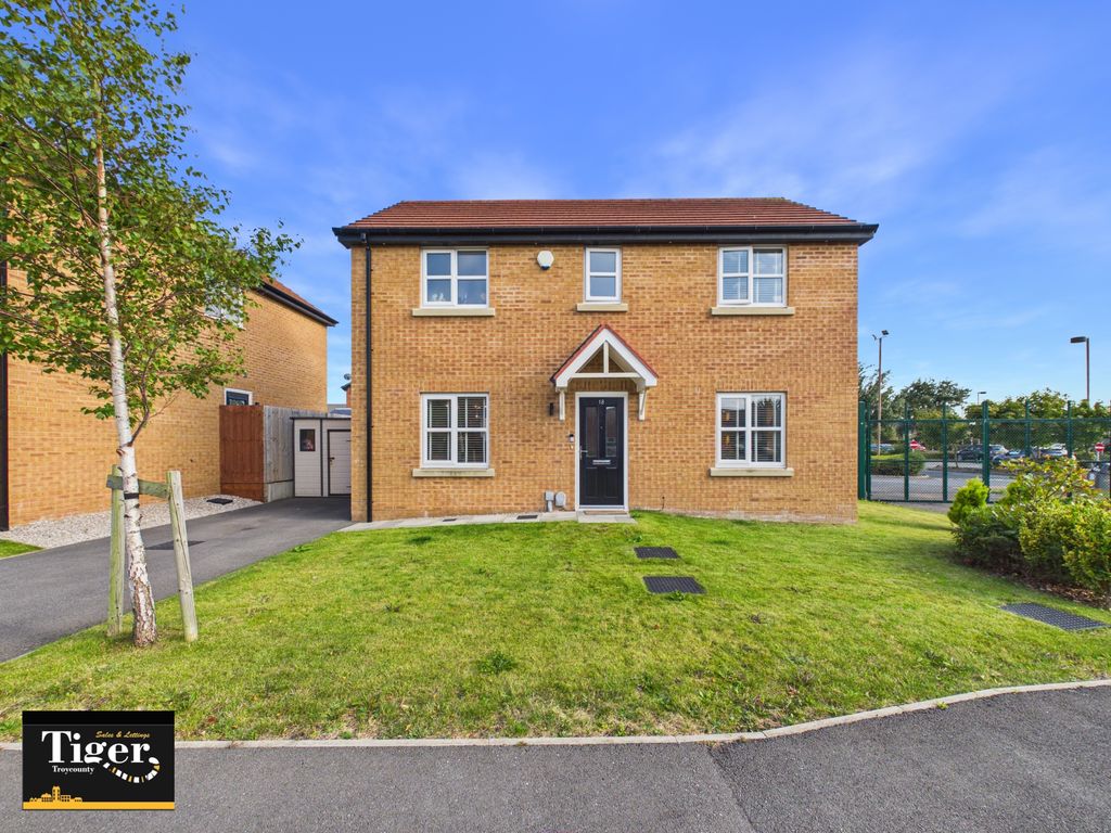 Property photo 2 of 38 Cam03440G0-Pr0670-Still068