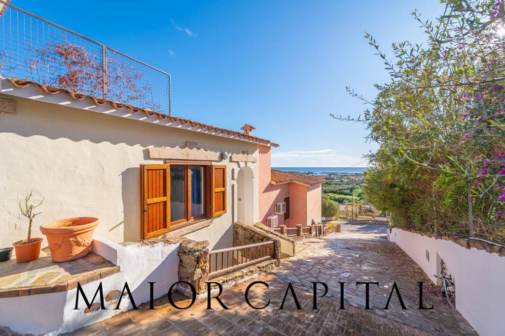 Property photo 1 of 25