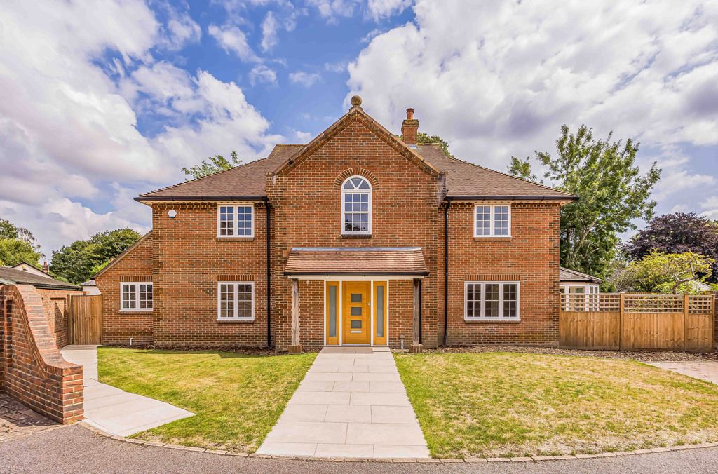 Property photo 1 of 50