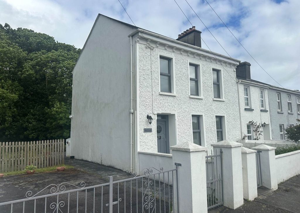 Property photo 2 of 12 <Alttext/>