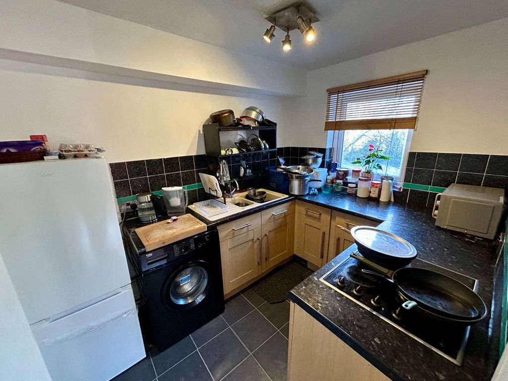 Property photo 2 of 6 Picture No. 07