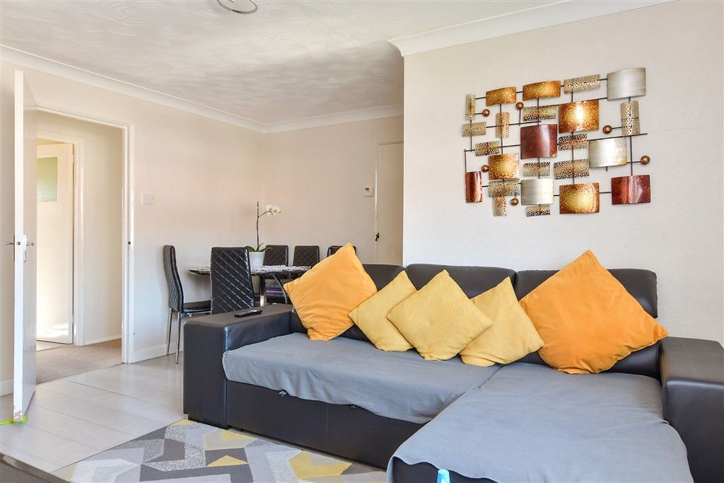 Property photo 1 of 11 Lounge/ Diner