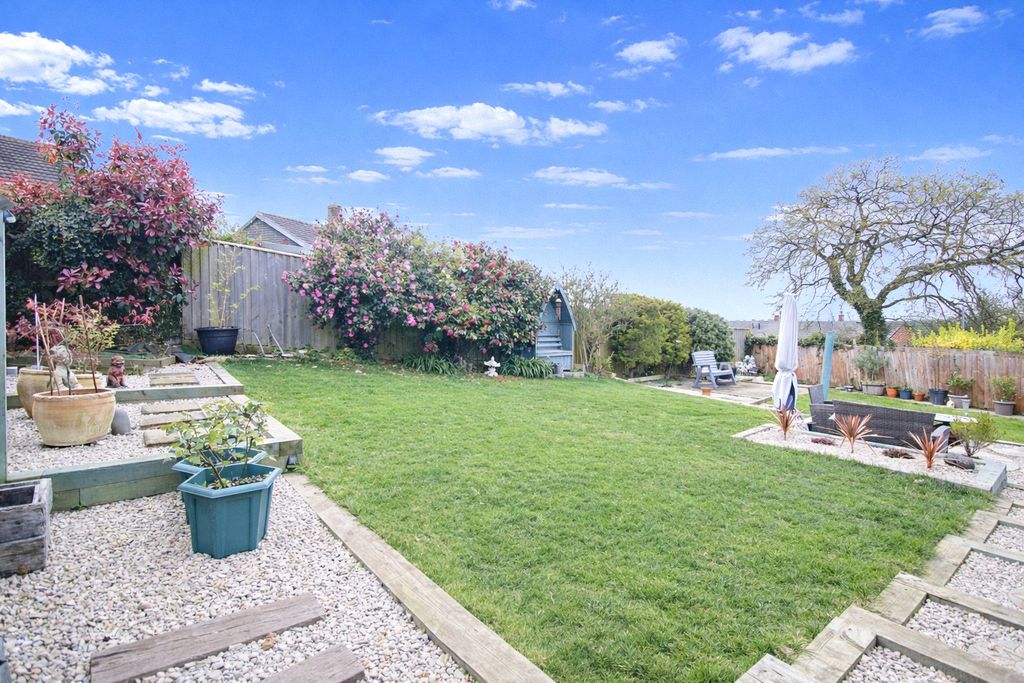 Property photo 2 of 21 2 - Picture No. 35