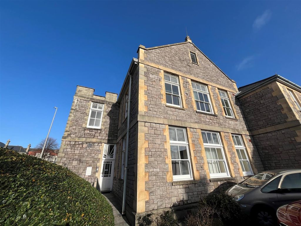 Property photo 1 of 11 Outside Rear