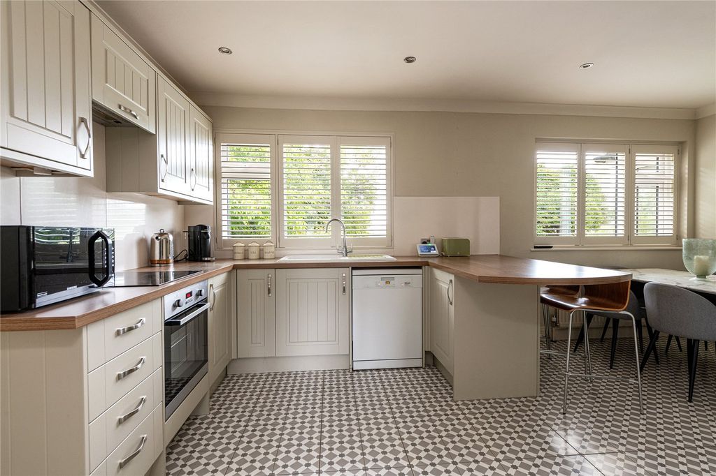 Property photo 3 of 11 Picture No. 04