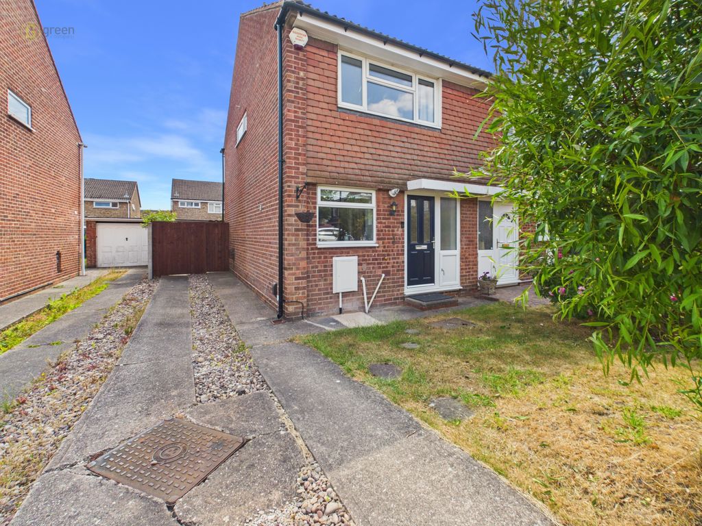 Property photo 1 of 18 Cam01698G0Pr0304Still023