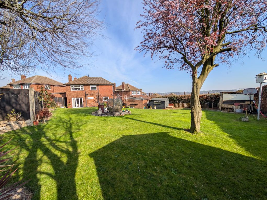 Property photo 1 of 43