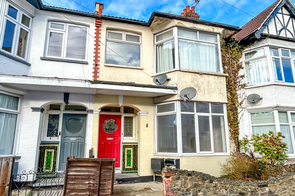 Property photo 1 of 12 Front