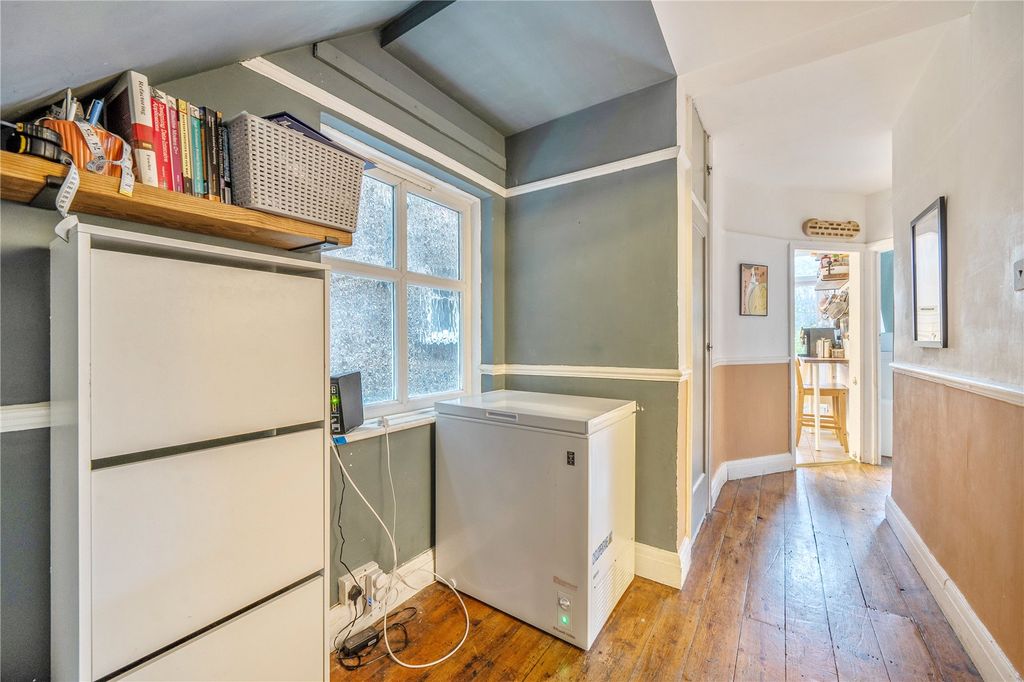 Property photo 3 of 16 Picture No. 21