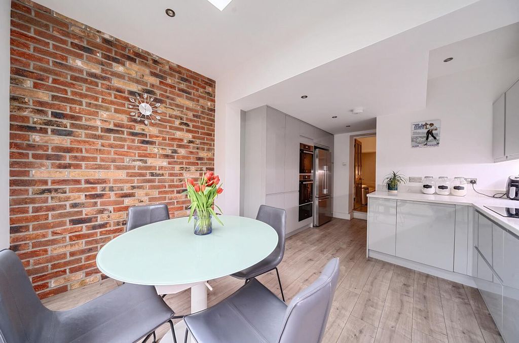 Property photo 3 of 19 1230787 (11).Jpg