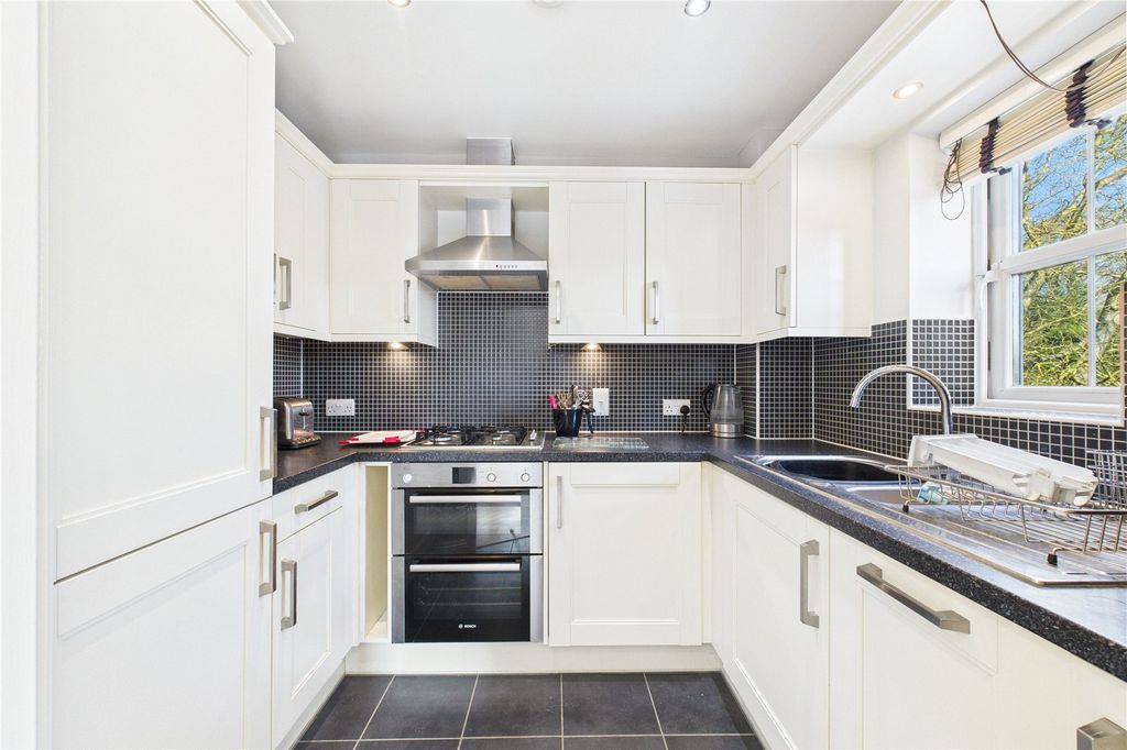 Property photo 3 of 11 Picture No. 05