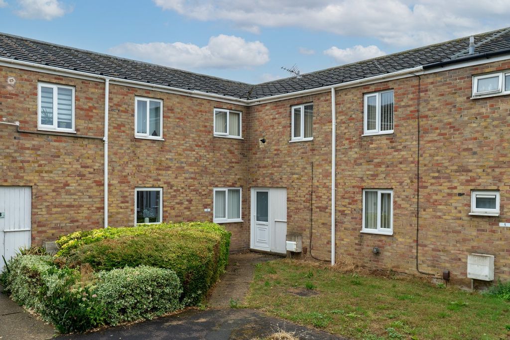 Property photo 1 of 17