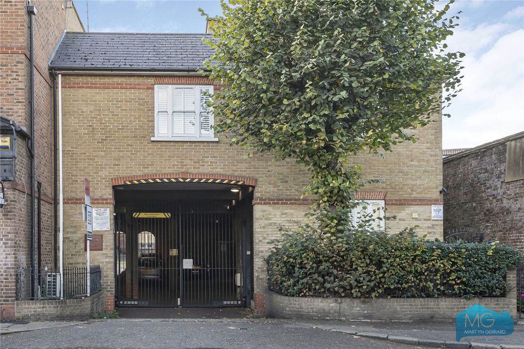 Property photo 1 of 11 Picture No. 39
