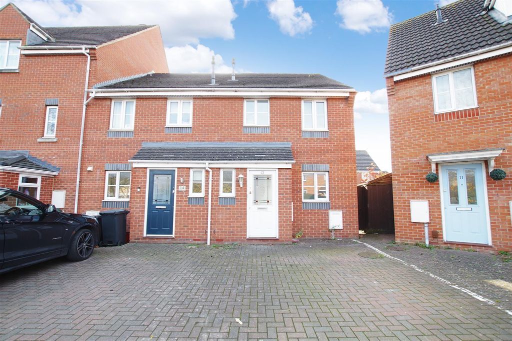 Property photo 1 of 8