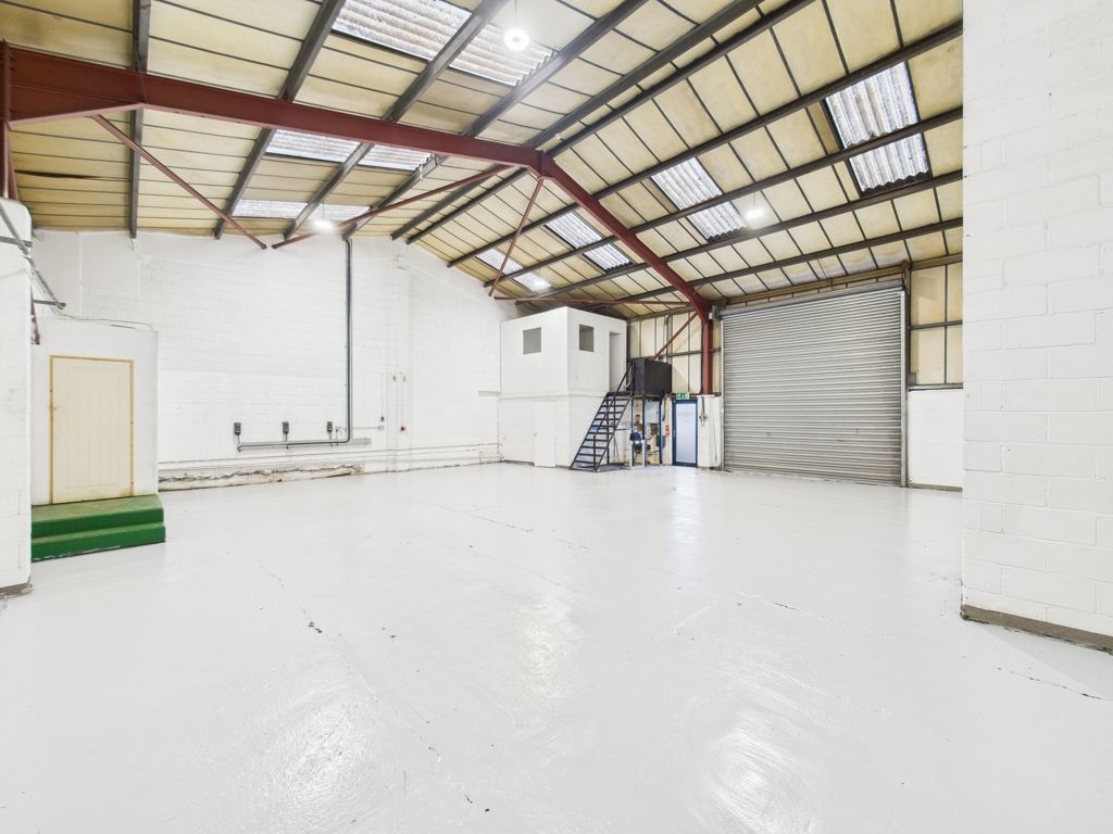 Property photo 2 of 11 Photo 2