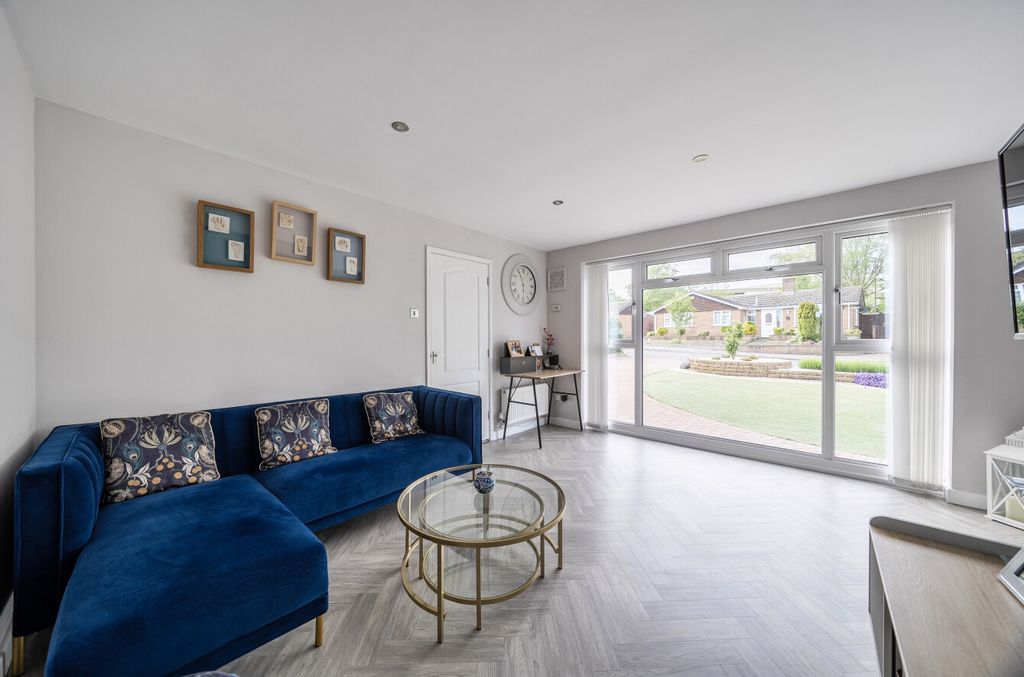 Property photo 3 of 15 1454947-5-69Fa25c...