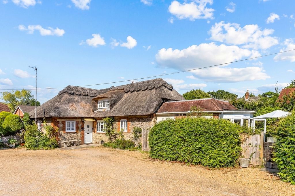 Property photo 1 of 23