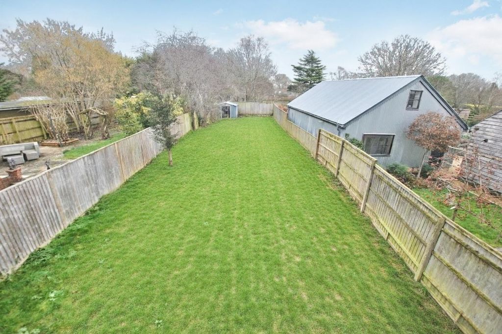 Property photo 2 of 16