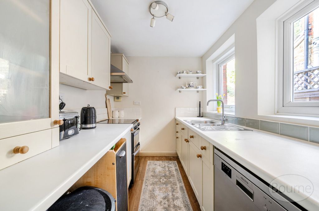 Property photo 3 of 21 d88c8d01-5Af7-4B4...