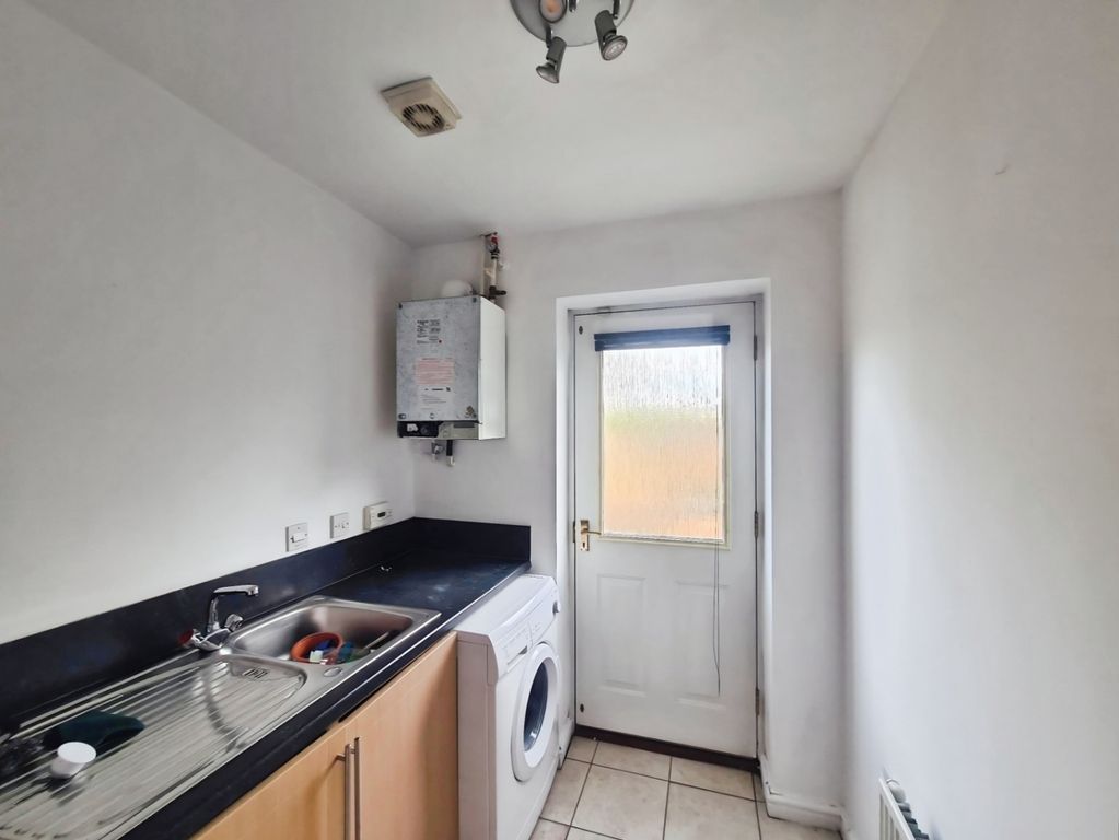 Property photo 3 of 12 Pbox-Img.Jpg