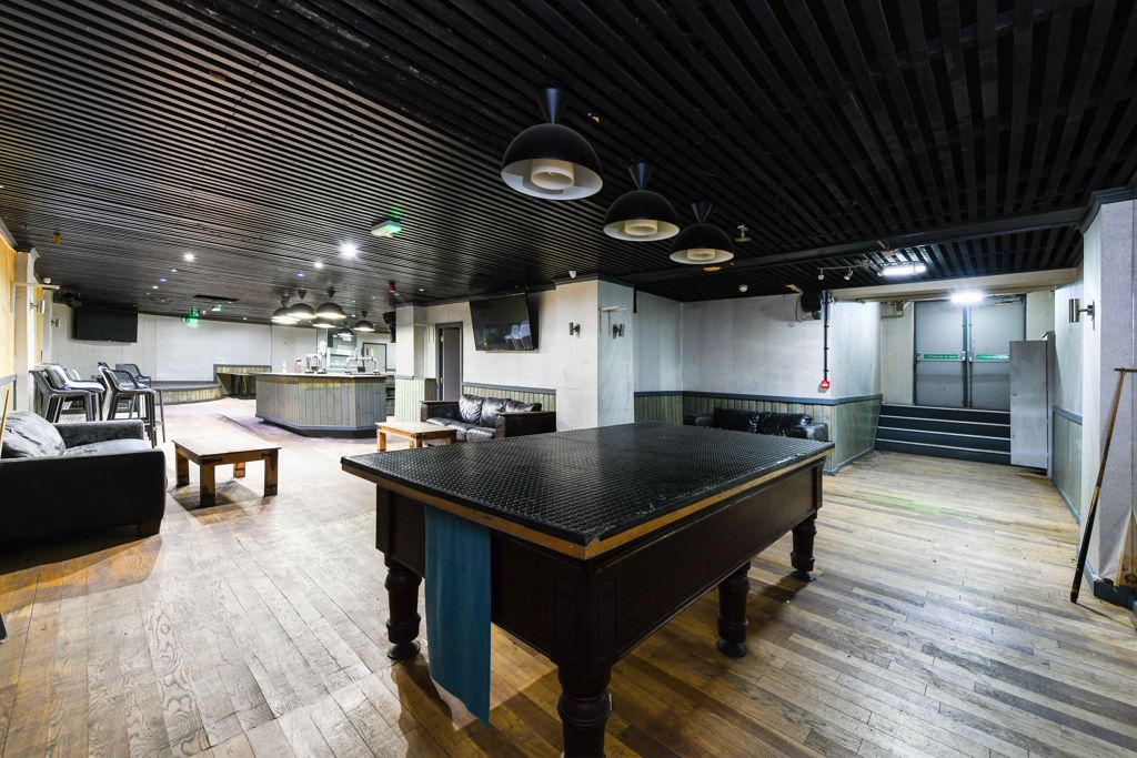 Property photo 2 of 9 Photo 3