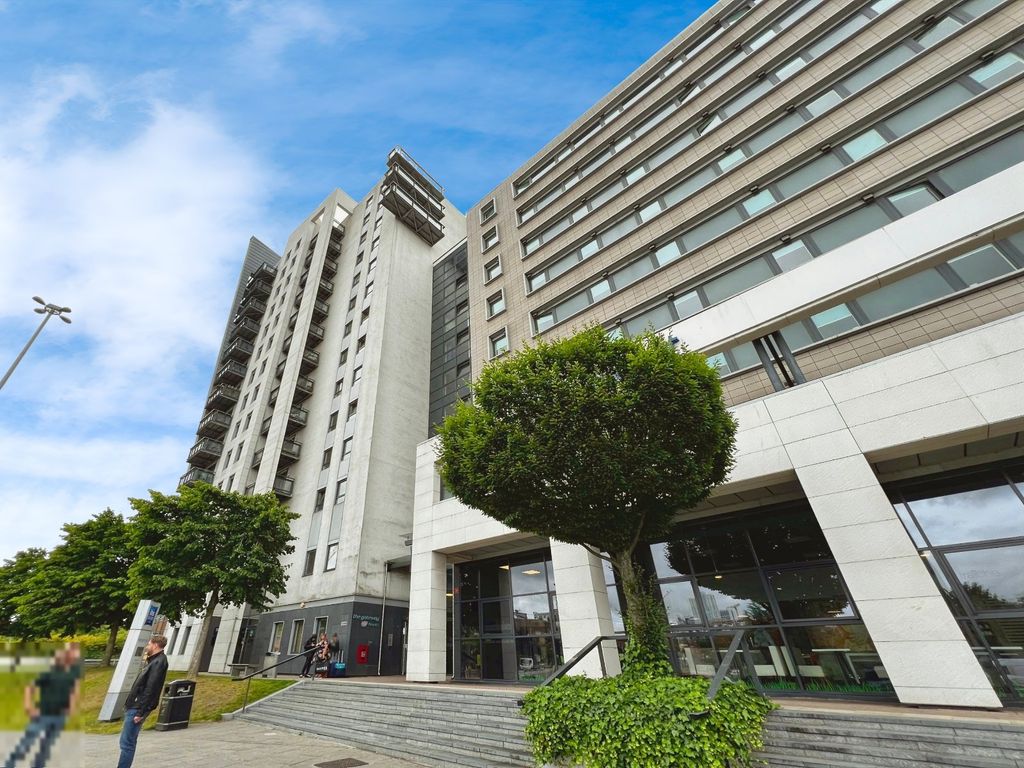 Property photo 1 of 6 Picture No. 17