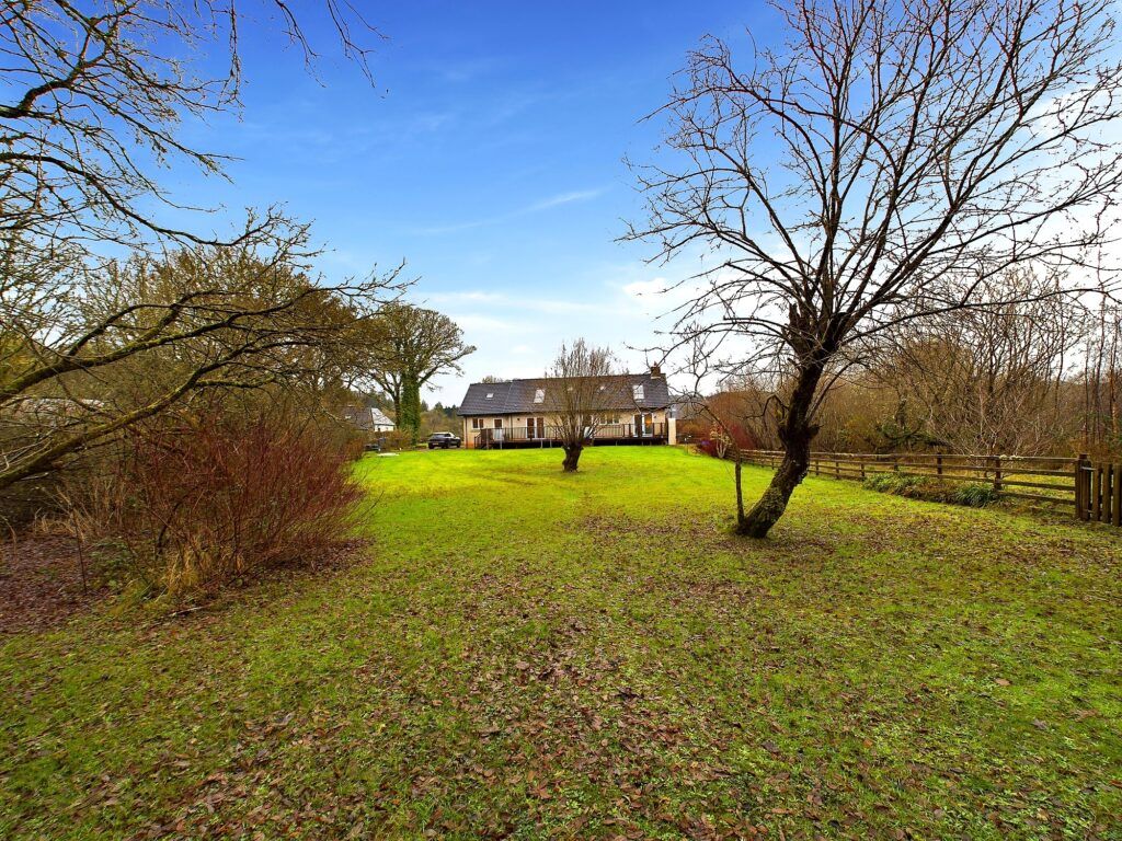 Property photo 3 of 53