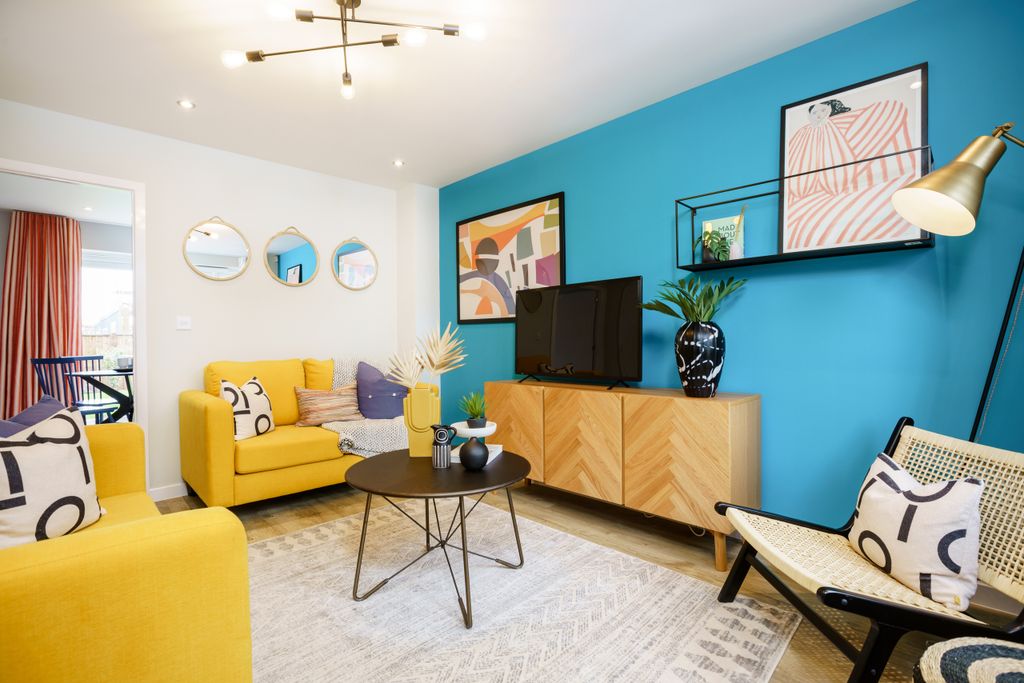 Property photo 3 of 9 2