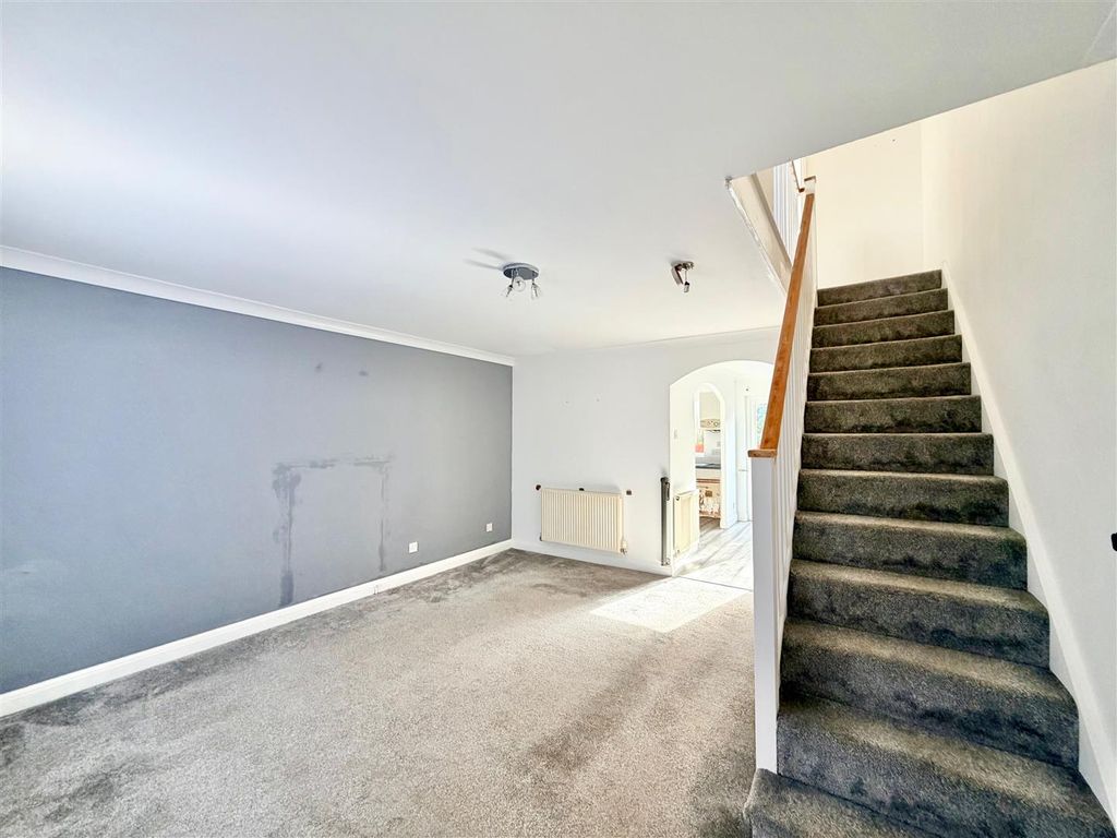 Property photo 2 of 10 Img_2176.Jpeg