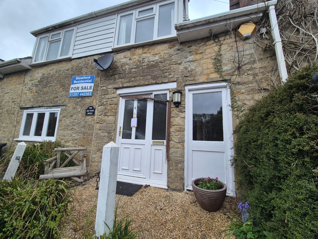 Property photo 2 of 14