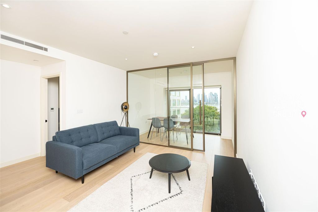 Property photo 2 of 16 1-52.Jpg