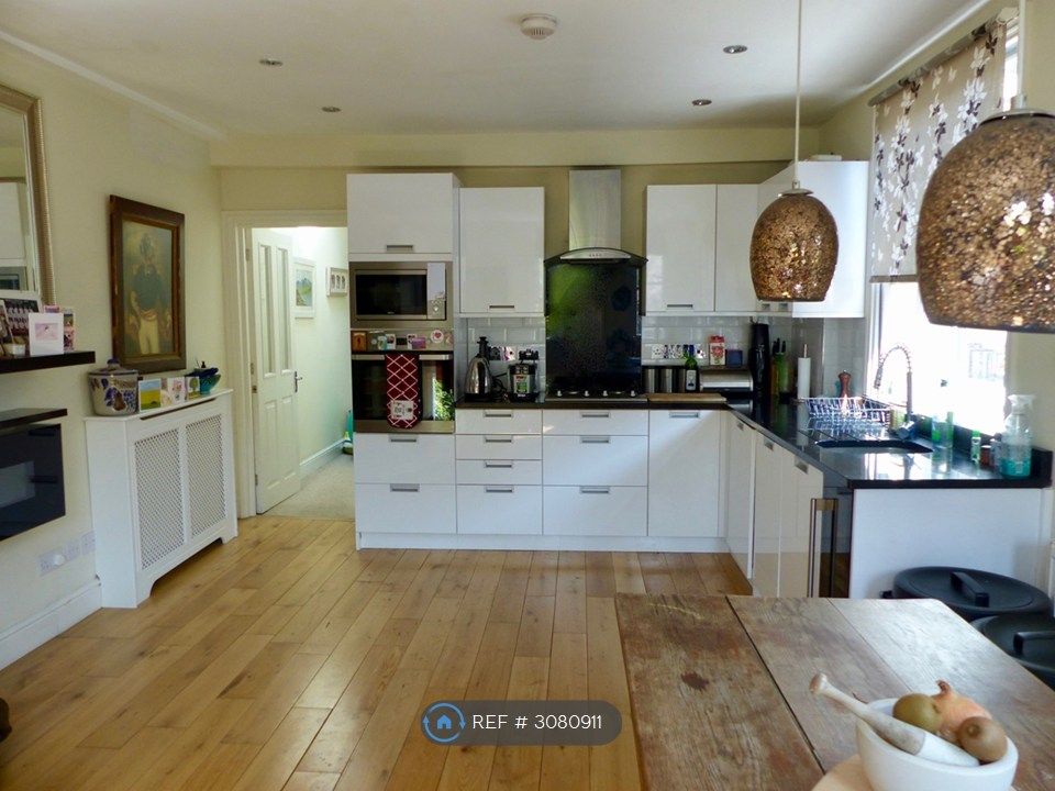 Property photo 1 of 13 Spacious Kitchen