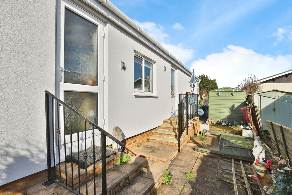 Property photo 2 of 14 Pbox-Img.Jpg