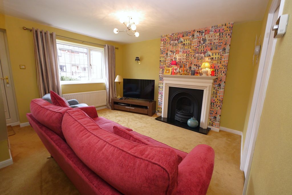 Property photo 2 of 20 2