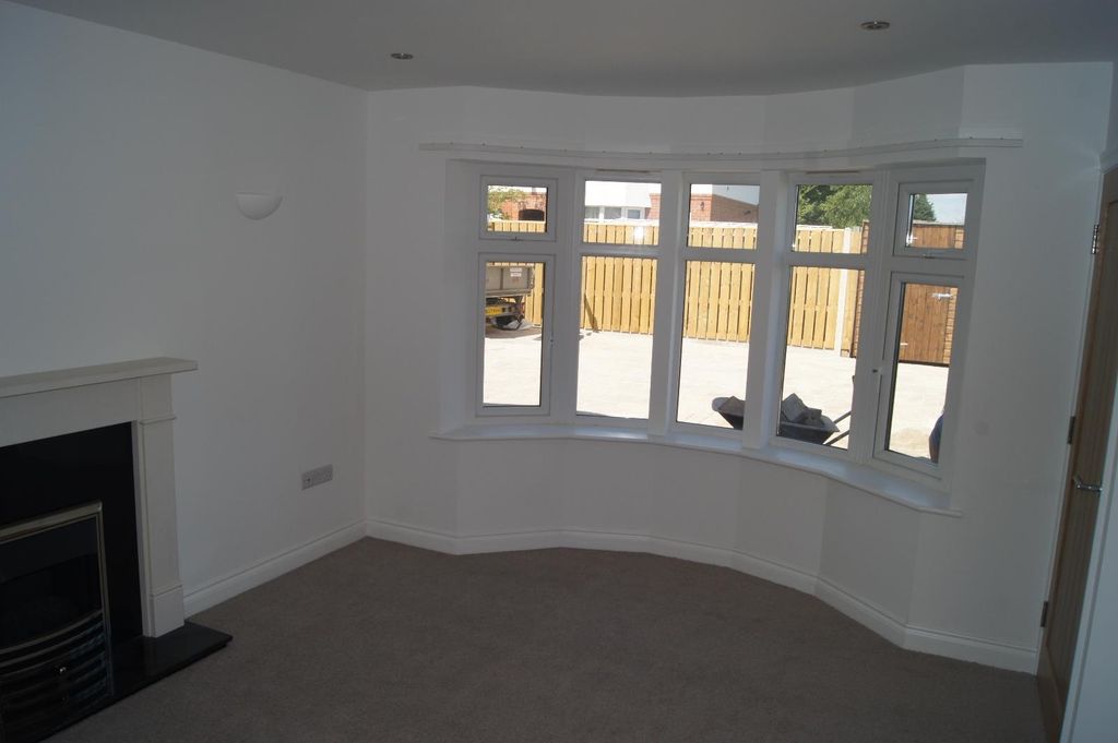 Property photo 2 of 9 0 General