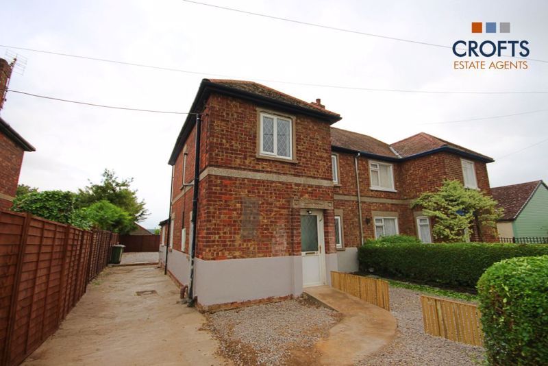 Property photo 1 of 10 Front