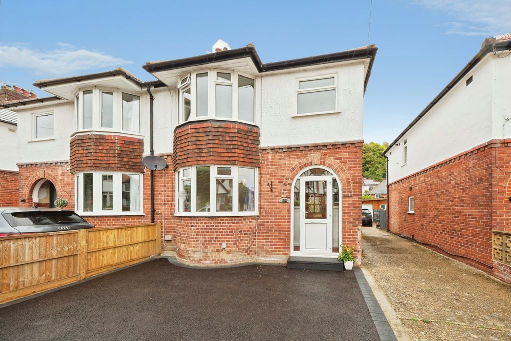 Property photo 2 of 13 Pbox-Img.Jpg