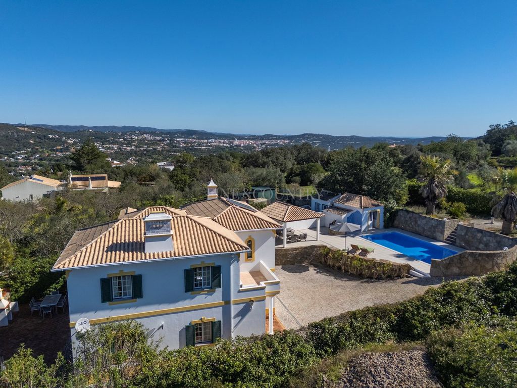 Property photo 2 of 30