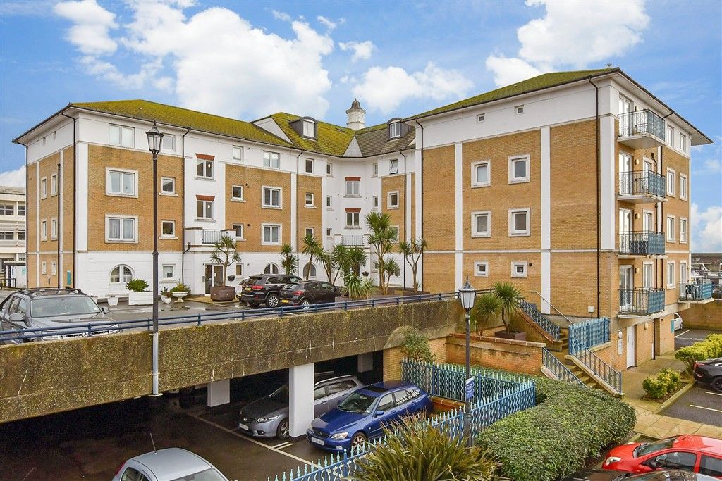 Property photo 1 of 18 External (Web)