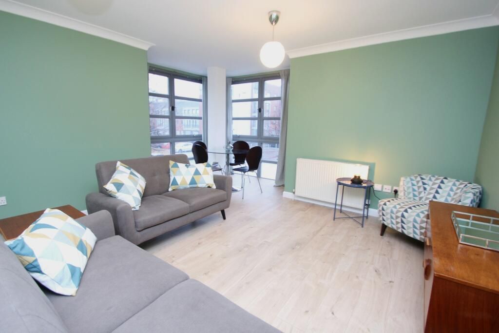 Property photo 2 of 10