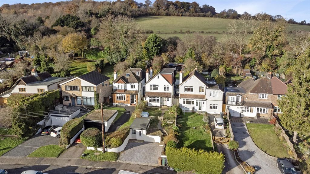 Property photo 2 of 27 Crw - Patronica - Droneb.Jpg