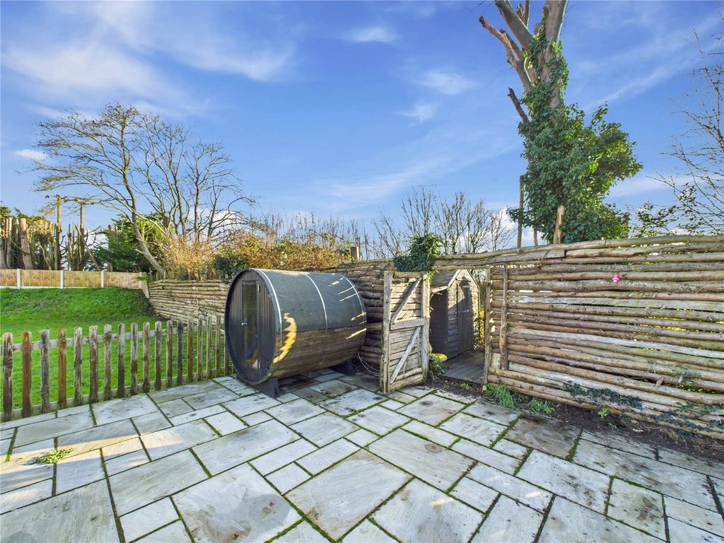 Additional image 11 of 3 bed bungalow for saleHaylings Road, Leiston, Suffolk IP16