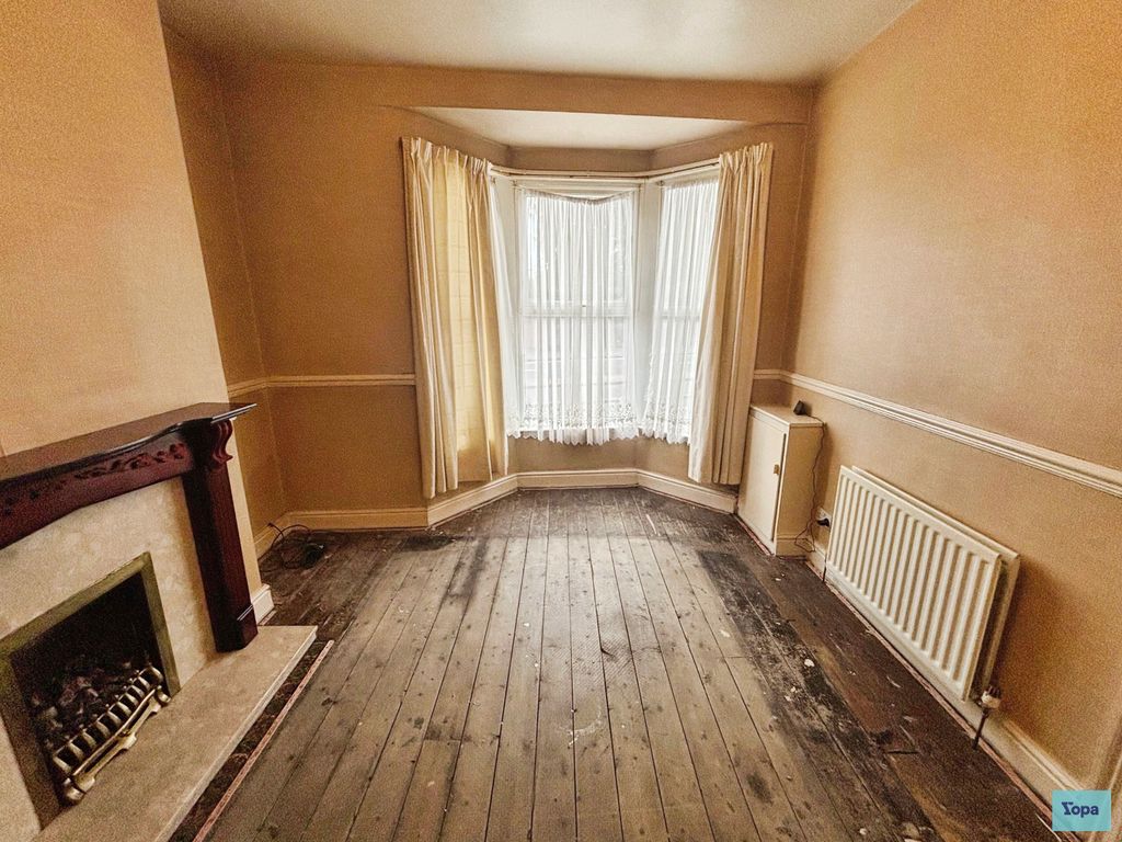 Property photo 3 of 21 3